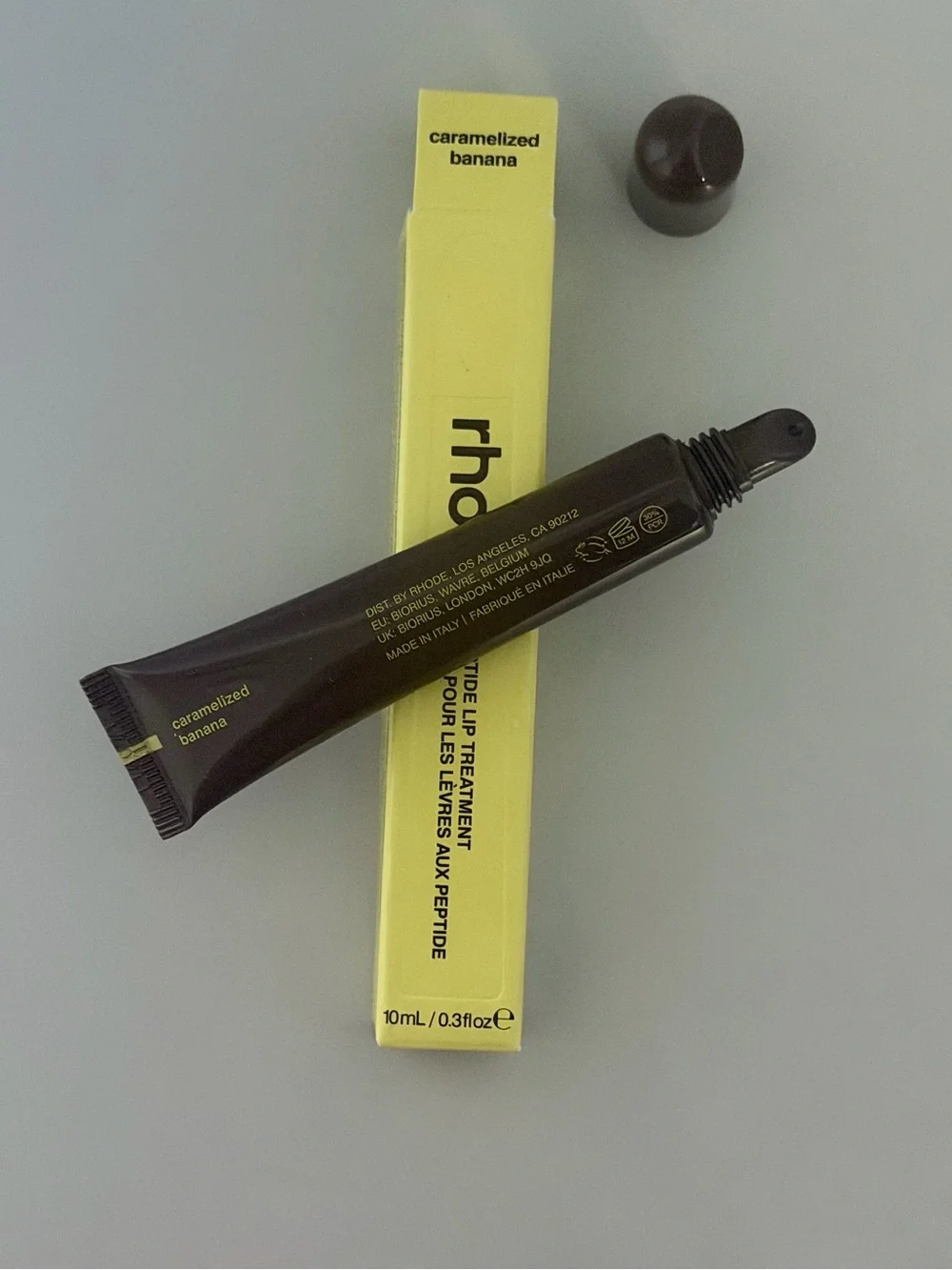 Rhode Peptide Lip Treatment Caramelized Banana NIB